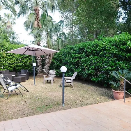 Grande Con Giardino E Bbq Vicino Al Mare Dom wakacyjny